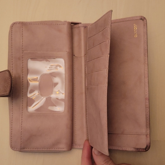 Buxton Light Pink Genunine Leather Wallet- See description. - Picture 8 of 17
